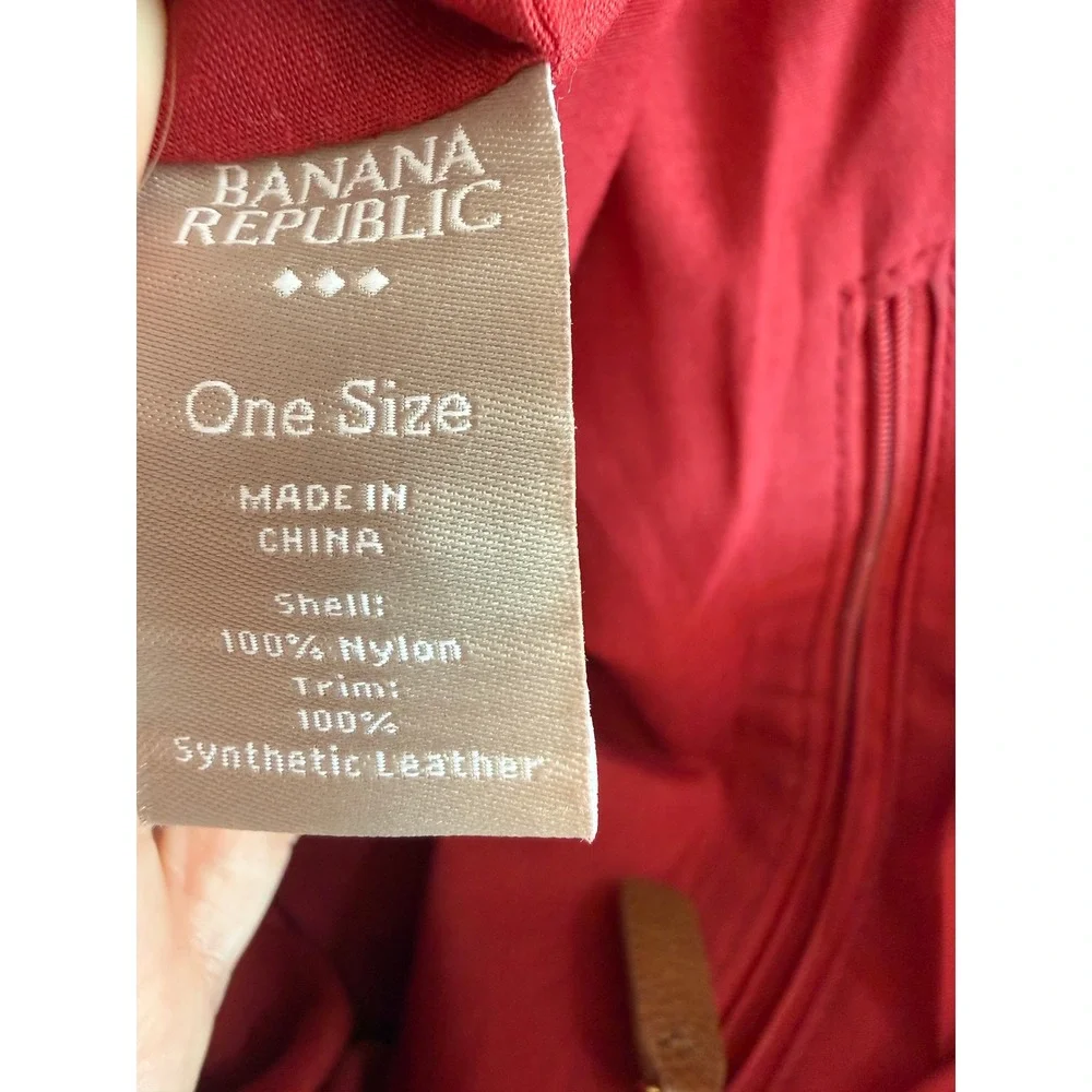 Banana Republic Weekend Tote Women OS Red  Nylon Faux Leather S/924395-04